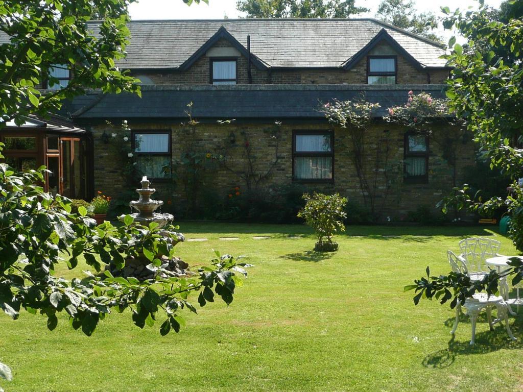 Cottage Guest House Hillingdon Exterior foto